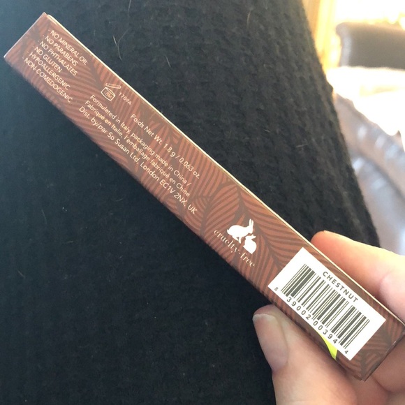 SO SUSAN COSMETICS Cashmere Matte - Long-Lasting Matte Lipstick in Chestnut - Picture 6 of 7